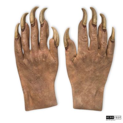 X-Men Origins: Wolverine | X-Men Origins: Wolverine (2009) – Sabretooth (Liev Schreiber) Hand Appliances | HeroProp