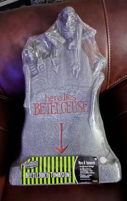 SEALED Lifesize Large BEETLEJUICE Movie HEADSTONE Halloween Prop Light up Horror | eBay US (Buy It Now)