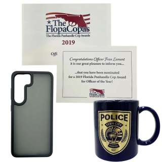 Poker Face Season 2 Officer Fran Lamont (Gaby Hoffmann) Screen Used Phone Case, Police Mug & 2019 Invitation W/ Envelope Ep 204 | VIP Fan Auctions
