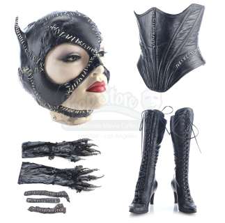 BATMAN RETURNS (1992) - Lot 110 - Catwoman‘s (Michelle Pfeiffer) Cowl and Costume Components