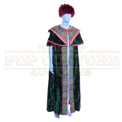 Lot 183 - Noelle – Elder Elf Robe & Hat - H4-555