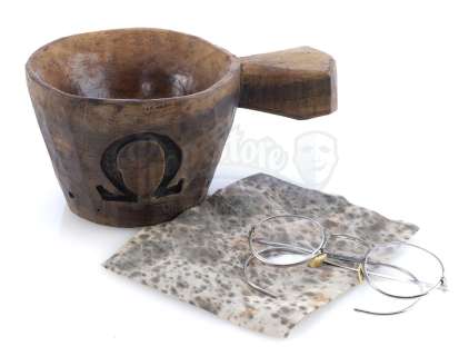 The House with a Clock in Its Walls | Isaac Izard’s (Kyle MacLachlan) Accessories | Propstore