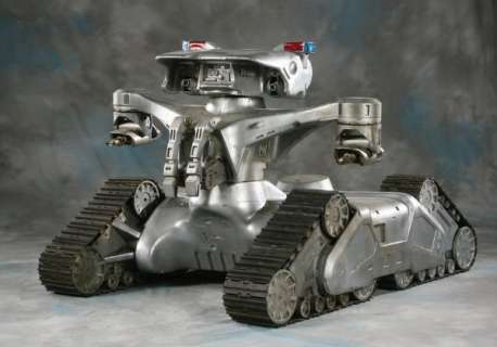 Screen-used Hunter/Killer Tank from The Terminator | Profiles in History