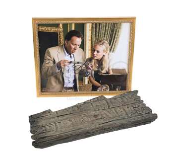 NATIONAL TREASURE: BOOK OF SECRETS (2007) - Lot 530 - Resolute Desk Wooden Puzzle Piece