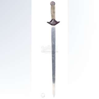 BIG TROUBLE IN LITTLE CHINA (1986) - Lot 536 - Wang Chi‘s (Dennis Dun) Sword and Egg Shen‘s (Victor Wong) Power Jewel