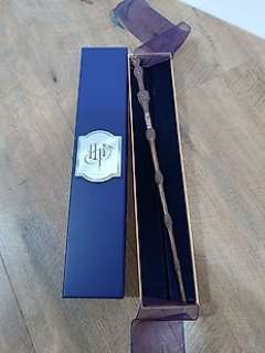 Premium Edition Dumbledore Elder Wand (Rare Edition), Harry Potter | Harry Potter, Premium Edition Dumbledore Elder Wand (Rare Edition) - Michael Gambon | Catawiki