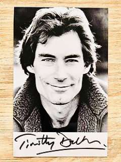 James Bond 007: the Living Daylights | James Bond 007: The Living Daylights - Timothy Dalton as 007 , signed Card with COA | Catawiki