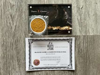 Disney - Pirates of the Caribbean - Figurine - Original movie prop Pirate of the Caribbean - Resin | Catawiki