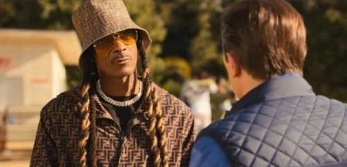 The Underdoggs - Jaycen’s (Snoop Dogg) screen used Necklace and Ring set, with COA - - Movie prop | Catawiki