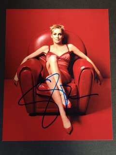 Basic Instinct - Signed by Sharon Stone, with Letter of Authenticity - Photo, Autograph | Catawiki
