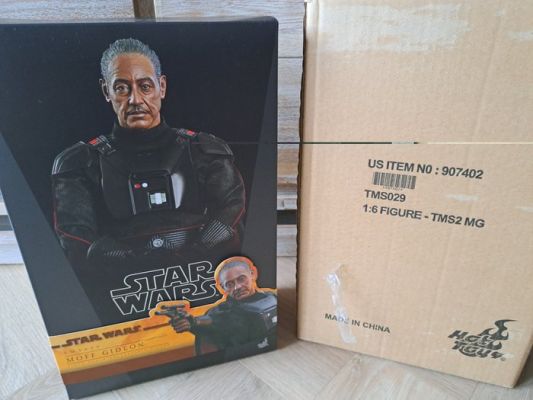 Star Wars, Star Wars: The Mandalorian - Hot Toys | Catawiki