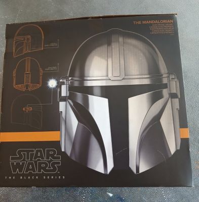The Mandalorian Helmet - Hasbro - - Movie prop | Catawiki