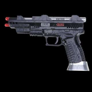 The Expanse (2015-2022) - Lot 86 - Naomi Nagata‘s (Dominique Tipper) Rocinante MCRN Pistol