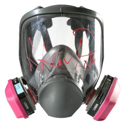 Aaron Paul as Jesse Pinkman in Breaking Bad Signed Prop Replica Meth Cooking Respirator Mask | SWAU