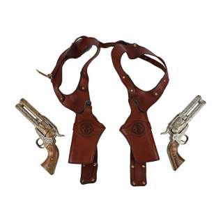 KINGSMAN: THE GOLDEN CIRCLE (2017) - Lot #1417 : Whiskey‘s (Pedro Pascal) Revolvers and Holster