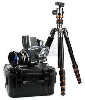 Mute - Lot 119 - Duck‘s (Justin Theroux) Camera and Tripod