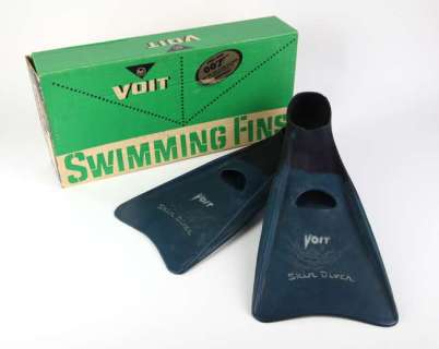 James Bond Thunderball (1965) Original Voit Swimming fins, A11 Blue Med/Large, boxed, overall 50 x… | Ewbank’s