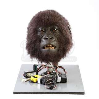 MIGHTY JOE YOUNG (1998) - Lot 226 - Animatronic Baby Joe Head