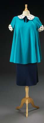 A Carol Burnett maternity dress worn on "The Carol Burnett Show" | Bonhams