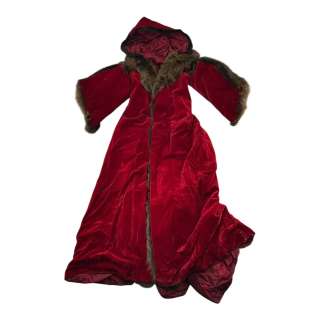 My Lady Jane Margaret Grey Screen Worn Cloak Ch 14 Sc 848-853 Ep 108 | VIP Fan Auctions