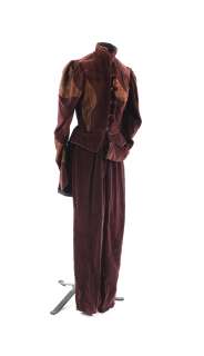 Castrovalva, January 1982 Nyssa (Nyssa of Traken) (Sarah Sutton) - A complete costume, | Bonhams