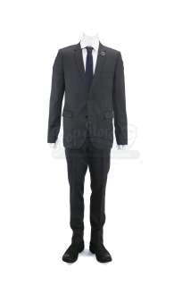 Colony - Lot 156 - S2E09 Tamam Shud: Will Bowman‘s Transitional Authority Suit