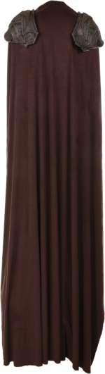 Russell Crowe "Jor-El" test cape and shoulder bells from Man of Steel. | Profiles in History