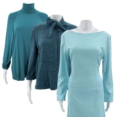 Lot 158: The Handmaid’s Tale Serena Joy Waterford Screen Worn Sweater, Blouse & Nightgown Ep 104, 105, 109 | VIP Fan Auctions