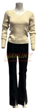 Lot 423 - Universal Soldier: The Return (1999) - Maggie (Kiana Tom) 3-Piece Costume (Earrings)