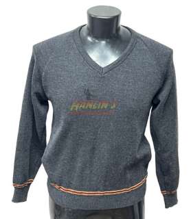 Harry Potter and the Sorcerer’s Stone (2001) - Hogwarts Gryffindor House V Neck Sweater | Hanlin Auction Service