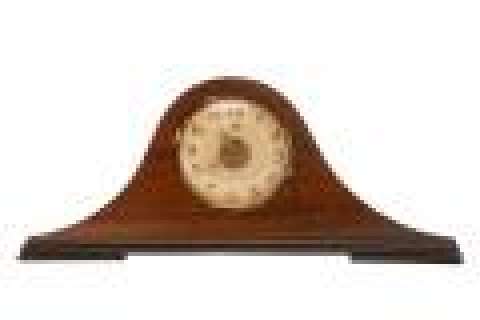 True Blood - Lot 43 - Sookie‘s Mantle Clock