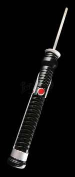 STAR WARS: THE PHANTOM MENACE (1999) - Lot 679 - Qui-Gon Jinn‘s (Liam Neeson) Fighting Lightsaber