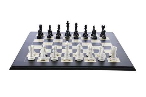 The Gifted - Lot 184 - William‘s Hellfire Club Chess Board