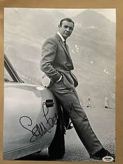 James Bond 007: Goldfinger | James Bond 007: Goldfinger - Signed by Sean Connery - with PSA/DNA Certificate - Autograph, photo - No reserve! | Catawiki