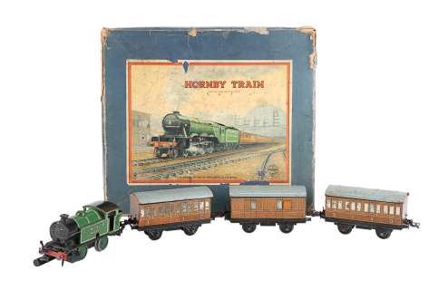 HARRY POTTER AND THE PRISONER OF AZKABAN (2004) - Lot 162 - Dumbledore‘s (Michael Gambon) Office Train Set