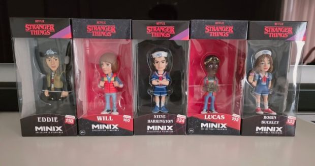 Figure - Collection 5 Stranger Things figures Netflix - Plastic | Catawiki
