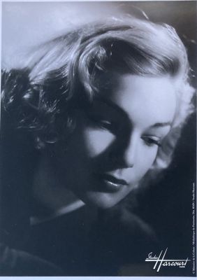 Studio Harcourt - Simone Signoret, 1947. Studio Harcourt | Catawiki