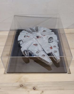 Other brand - Toy model kit Millennium Falcon | Catawiki