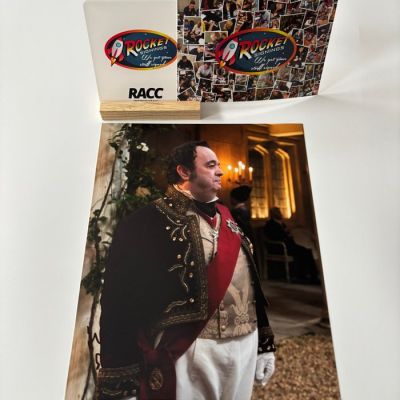 Bridgerton - Signed by Hugh Sachs | Catawiki