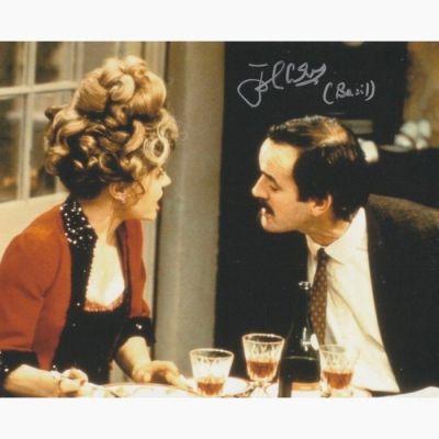 Fawlty Towers - Signed by John Cleese (Basil Fawlty) | Catawiki