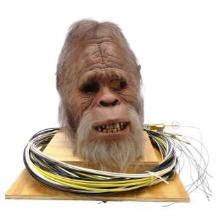 HARRY AND THE HENDERSONS (1987) - Lot 205 - Stunt Cable-Controlled Harry Mask