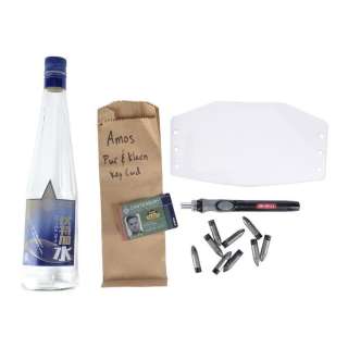 The Expanse - Lot 5 - Amos Burton‘s (Wes Chatham) Badge and Accessories