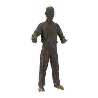 THE AFRICAN QUEEN (1951) - Lot 806 - Charlie Allnut (Humphrey Bogart) Unfinished Miniature Figure