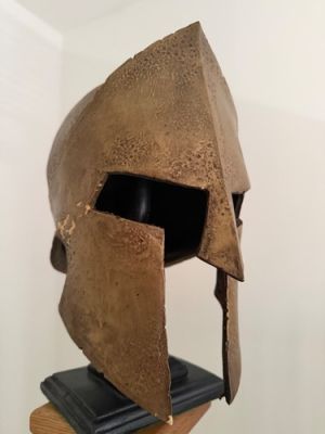 300 film spartan hero helmet zack snyder signed movie prop