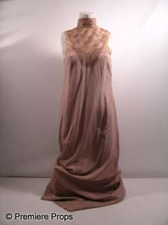 Lot 170 - Elizabeth Taylor ‘Giant‘ Night Gown