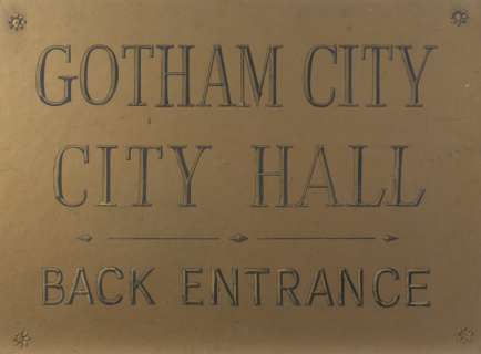 BATMAN GOTHAM CITY HALL SIGN | Julien’s