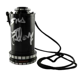 ROCKY BALBOA/RAMBO/THE EXPENDABLES: SYLVESTER STALLONE USED AND SIGNED FILM DIRECTOR’S VIEWFINDER (WITH DVD) | Julien’s