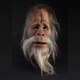 HARRY AND THE HENDERSONS (1987) - Lot 42 - Harry (Kevin Peter Hall) Head Skin with Long Hair