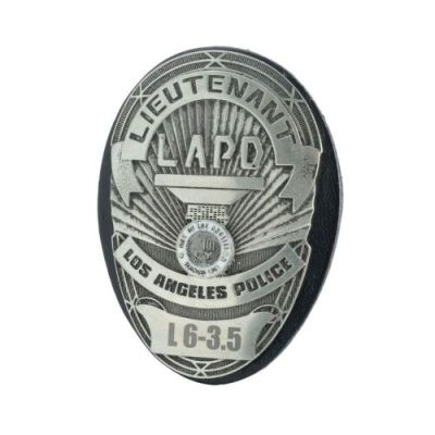 BLADE RUNNER 2049 (2017) - Lot #52 : Lt. Joshi‘s (Robin Wright) LAPD Badge