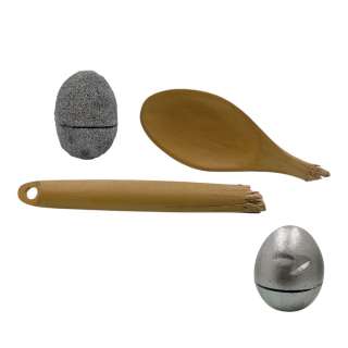 Everything Everywhere All at Once Evelyn Wang (Michelle Yeoh) Screen Used Stunt Egg Set & Spoon | VIP Fan Auctions